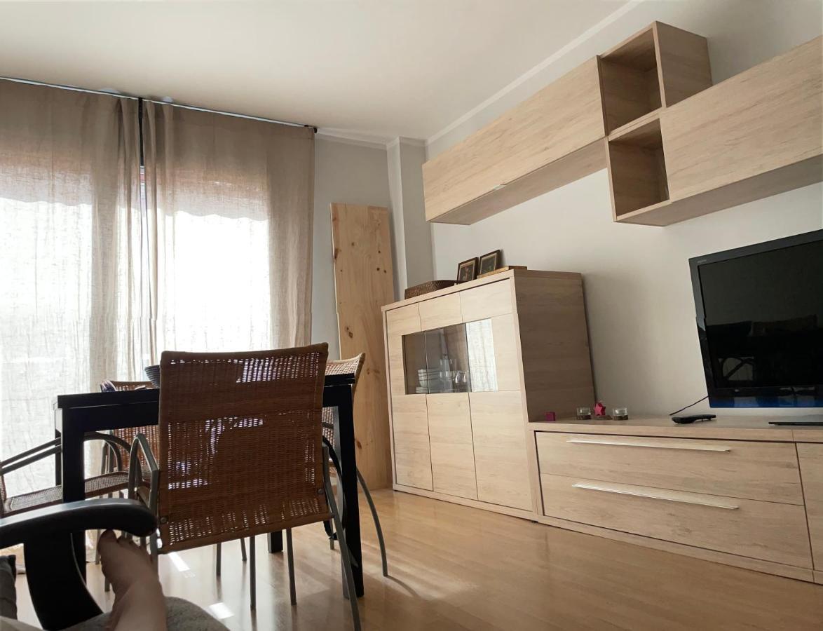 Dúplex 6 plazas para desconectar de la rutina Oliana Exterior foto